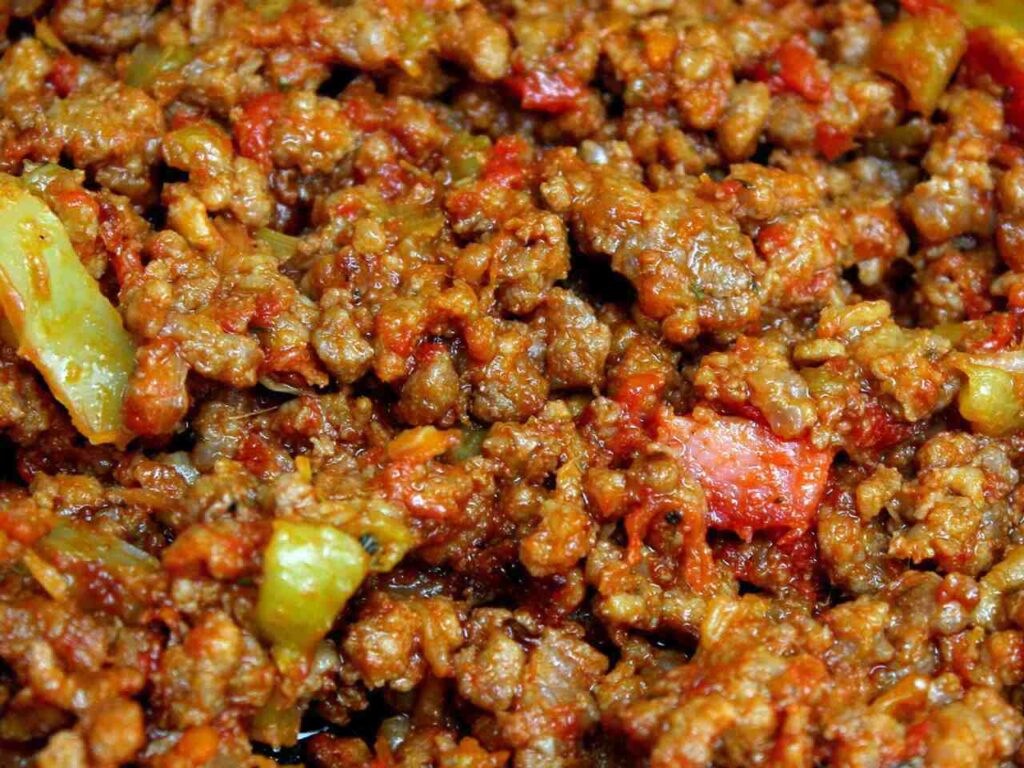 Como refogar carne moída