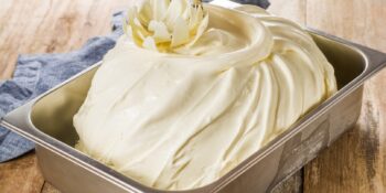 Gelato com creme de leite