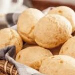 Pão de queijo recheado com queijo prato receita