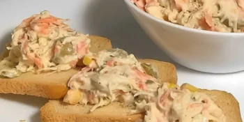Sanduíche natural com requeijão bem cremoso