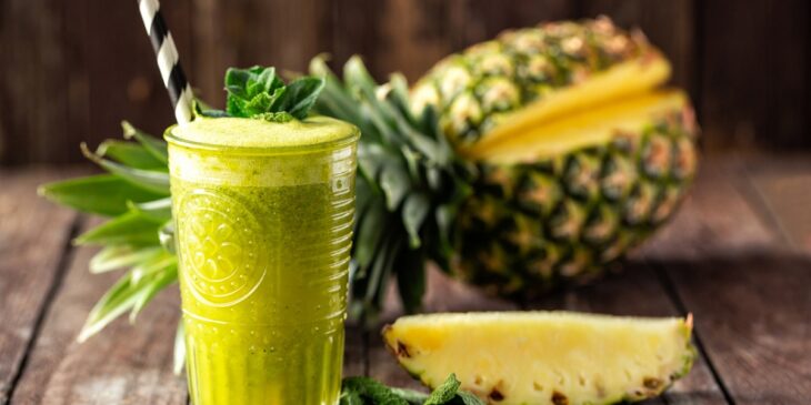 Suco detox com abacaxi receita fit light