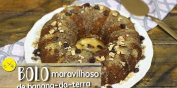 Bolo de banana da terra
