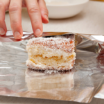 truque-para-congelar-bolo-pronto