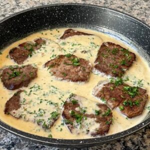 Filé de carne ao molho de queijos do tiktok receita