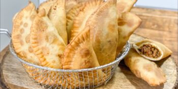 Massa de pastel simples com 3 ingredientes