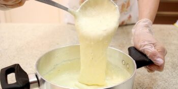 Molho branco simples para macarrão com creme de leite