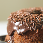 receitas-de-bolo-de-chocolate-fofinho-e-umido