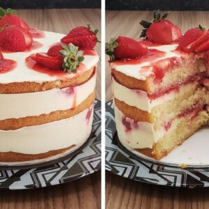 Bolo de frutas vermelhas com mousse de limão receita
