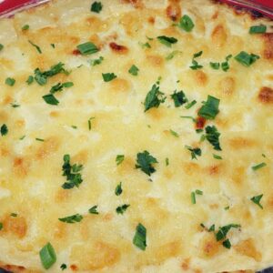 Escondidinho de bacalhau grande tudo gostoso