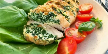Frango recheado com espinafre e ricota