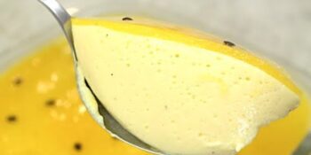Mousse de maracujá da vovó