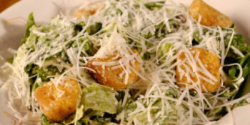 Receita rápida: Salada Caesar do Outback