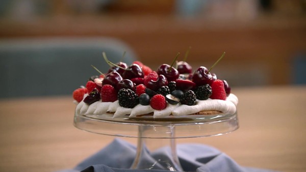 Torta de queijo mascarpone com frutas vermelhas frescas ana maria