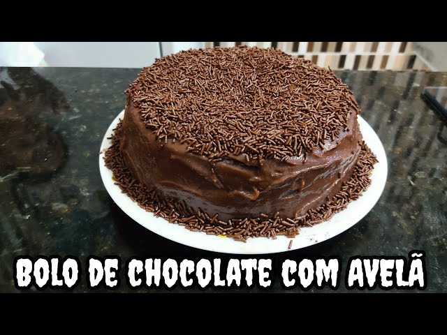 Bolo de avelã com chocolate gianduia receita