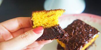 Bolo de cenoura com brownie