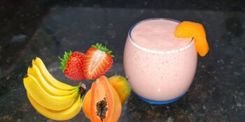 Suco de morango com mamão