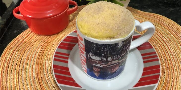 Bolo de fubá de caneca pronto em 3 minutos receita