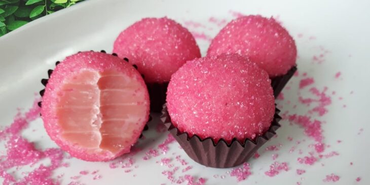Brigadeiro de morango para enrolar receita como preparar