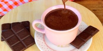 Chocolate quente com adoçante