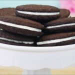 Cookie preto e branco tudo gostoso