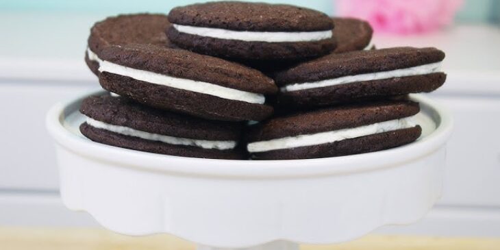 Cookie preto e branco tudo gostoso