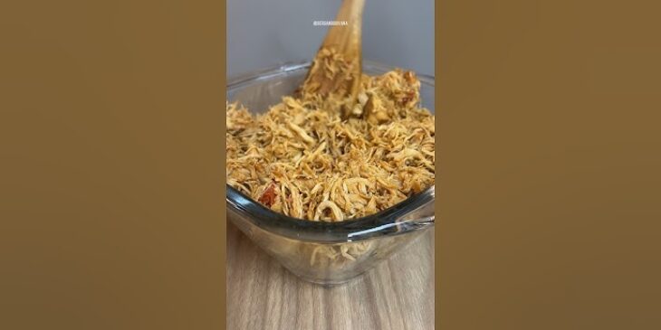 Frango desfiado fit receita