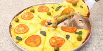 Massa de pizza com pão francês