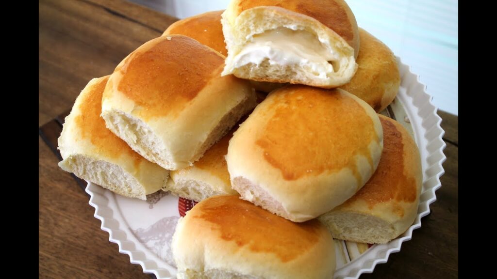 Pão de batata com requeijão receita