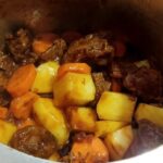 Picadinho de carne com legumes como preparar