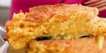Bolo de milho com flocão bem molhadinho