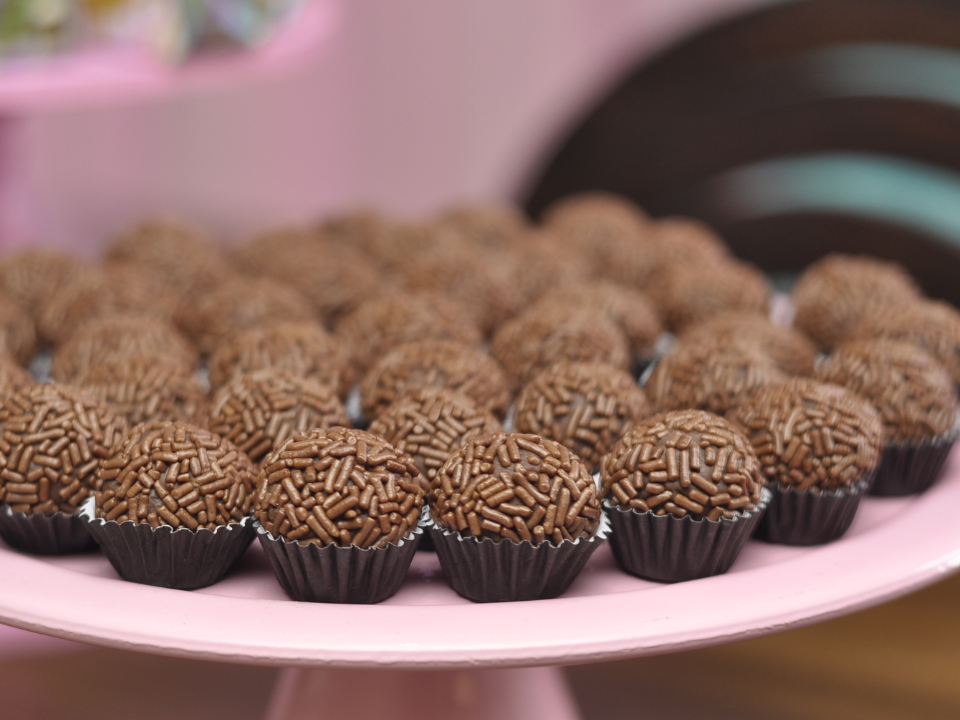 brigadeiro-que-estica