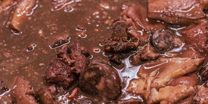 Aprenda a fazer feijoada light - Foto: Receitinhas