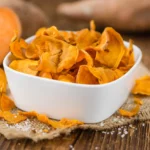 Chips de banana da terra: veja como fazer o acompanhamento campeão do Masterchef - Foto: Receita da Boa
