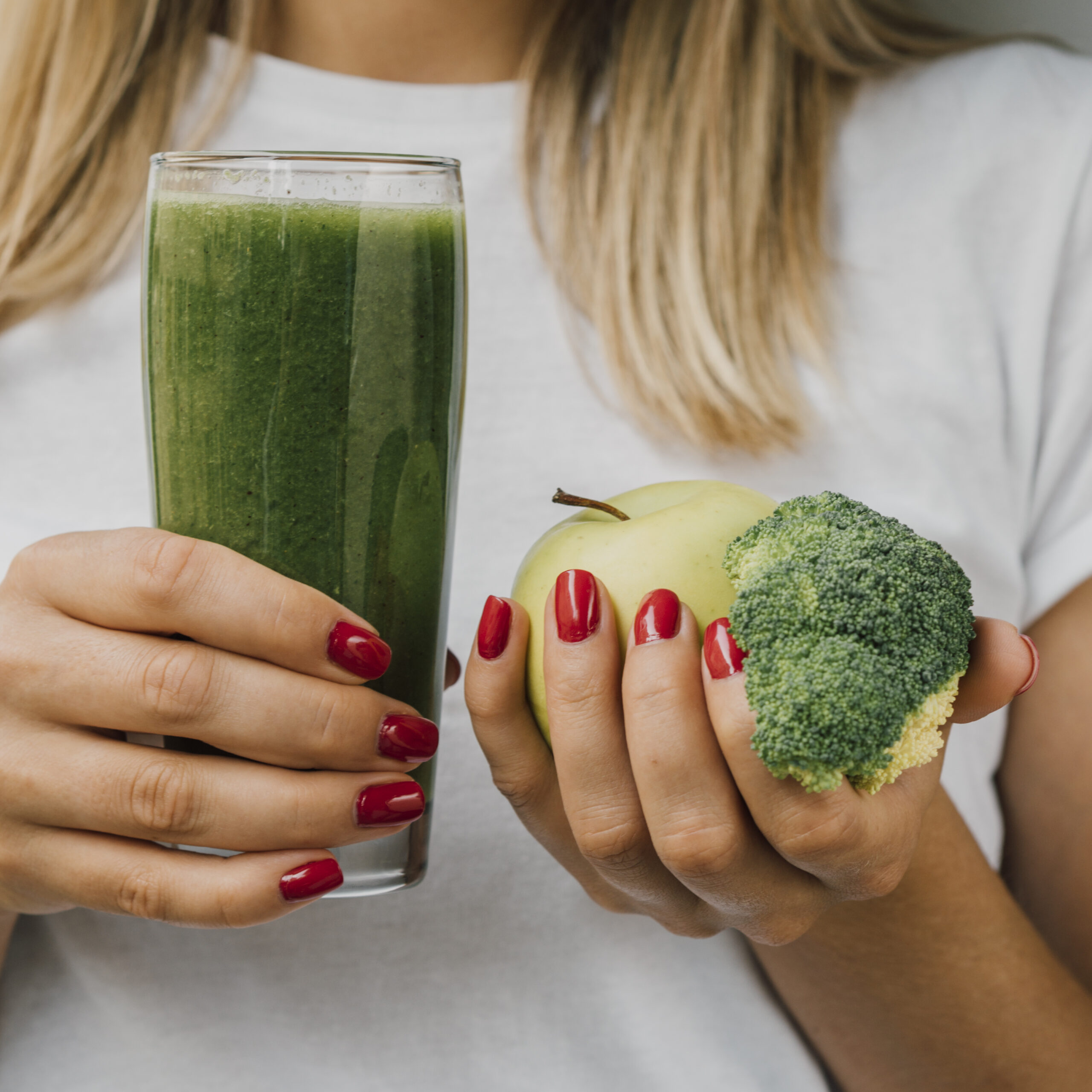 Receita de suco detox com couve - Foto: Freepik