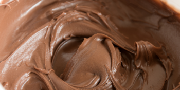 Mousse de chocolate ao leite
