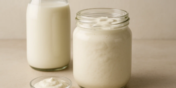 Iogurte natural caseiro: aprenda a fazer com apenas 2 ingredientes e economize