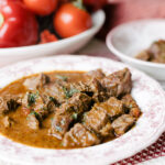 Como Preparar o Goulash de Carne - Foto: Ateliê Gourmand