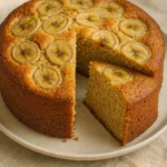 Bolo de banana de liquidificador fácil para café da manhã