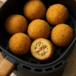Bolinho de frango recheado na Airfryer: 3 ideias irresistíveis