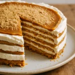 Torta de bolacha com nata e doce de leite: receita cremosa e irresistível
