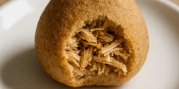 Como fazer coxinha fit: receita low carb saborosa e fácil para variar na dieta