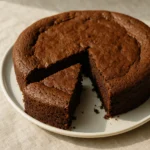 Como fazer bolo de chocolate com apenas 4 ingredientes que fica pronto em minutos