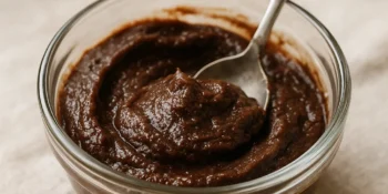 Brigadeiro sem leite condensado e sem erro: pronto em minutos e com sabor de festa