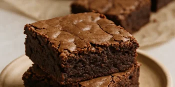 Brownie perfeito: o truque simples que garante casquinha crocante e interior molhadinho