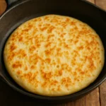 Pão de queijo de frigideira funciona mesmo? Veja a receita simples