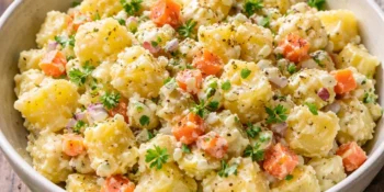 Salada de batata com maionese caseira: receita fácil, cremosa e tradicional