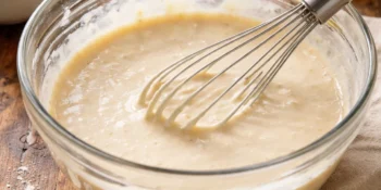 Massa de panqueca simples que nunca quebra e agrada a família