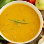 Jantar obrigatório: 5 sopas para evitar a noite do terror no estômago